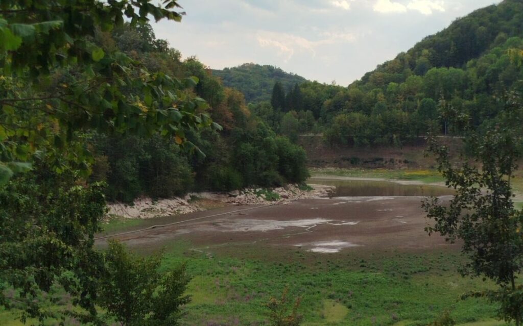 jezero-presusilo-majdanpek-1140x711.jpg